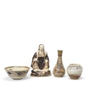 A CIZHOU FIGURE OF ZHENWU AND THREE CIZHOU VESSELS Yuan/Ming Dynasty (4)