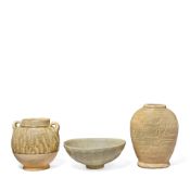 A COLLECTION OF GREEN-GLAZED WARES Tang and Song Dynasty (3)