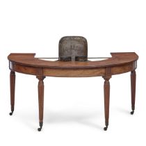 A fine Regency mahogany hunt tableEarly 19th century, attributable to Gillows