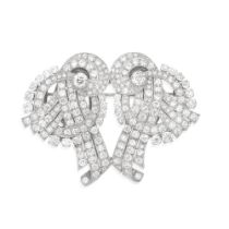 DIAMOND DOUBLE CLIP BROOCH, CIRCA 1940