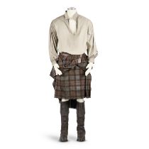 Jamie's costume worn at The Battle of Culloden Season 3, Episode 1, 'The Battle Joined' 4