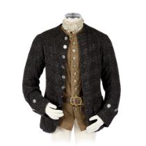 Jamie's tartan daywear Season 1, Episode 2, 'Castle Leoch' 5