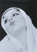 Cindy Sherman - Madonna, 1975/1997