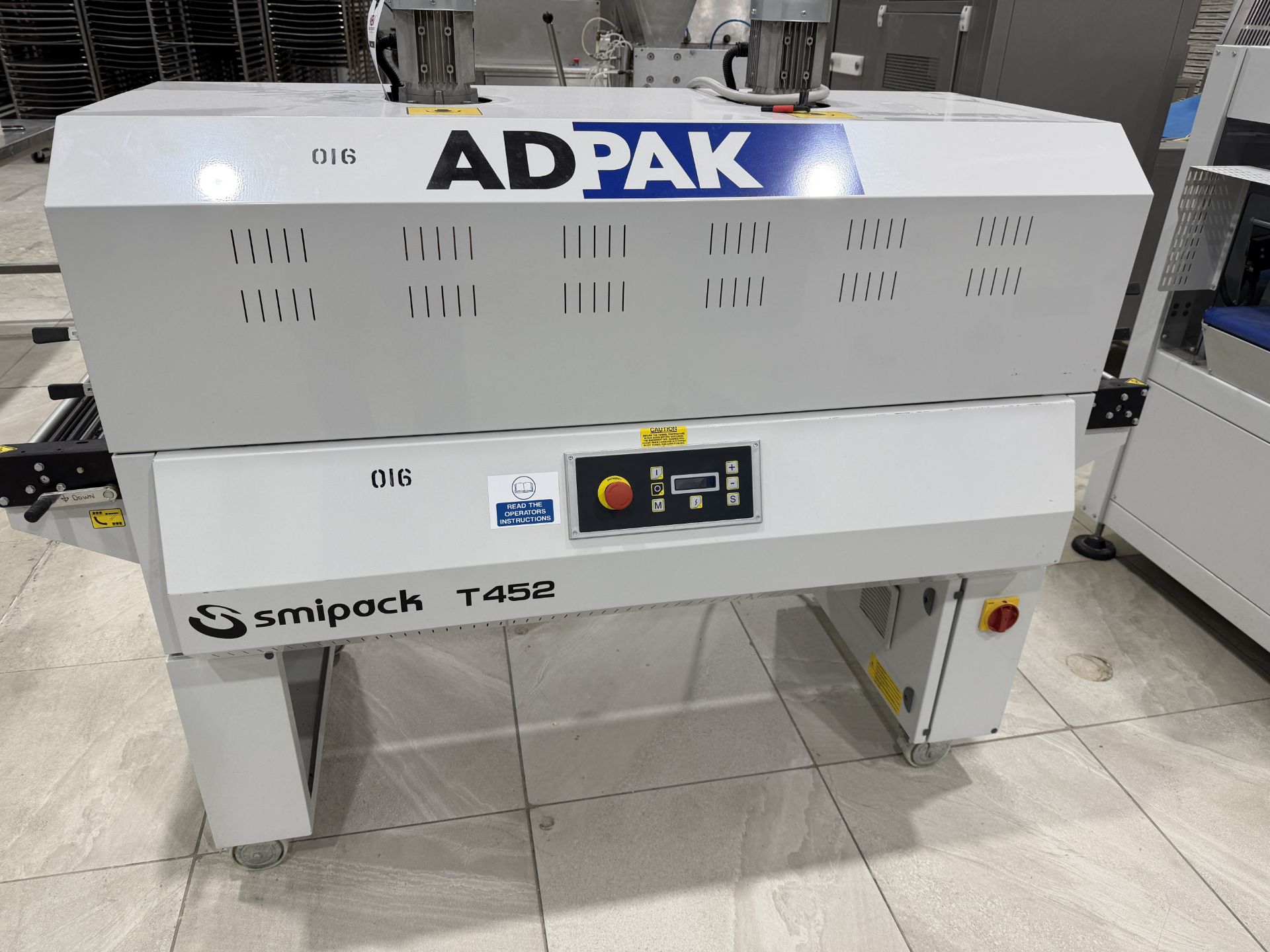 (2019) ADPAK smipak T452 Shrink Wrapping Tunnel (Serial Number: 11811A)