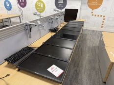 20 x Desktop Computer Monitors
