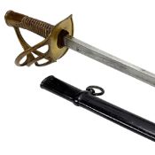 Französischer Kavallerie-Säbel Modell 1822 mit Messingbügelgefäß und Eisenscheide, Châtellerault