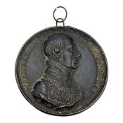 Gussmedaille Kaiser Franz I. von Österreich mit Porträtbüste in Uniform und Aufhängeöse