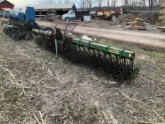 John Deere 400 Rotating harrow
