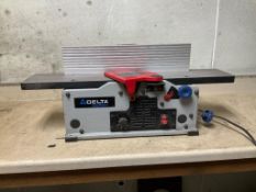 DELTA ShopMaster JT160 6" Variable Speed Bench Jointer