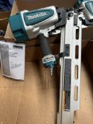 Makita 3 1/2" framing nailer - an924 - 1 year factory warranty-recon.
