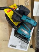 Makita 1/4" sheet finishing sander - b04556 - 1 year factory warranty-recon.