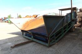 Haith intake hopper Framed Mobile Incline Hopper Belt Conveyor, 8' intake.