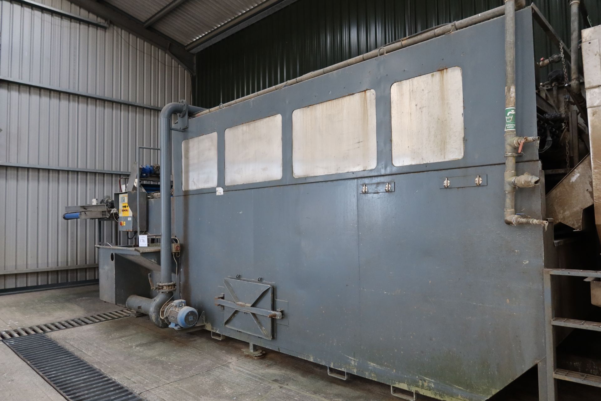 Tong Peal Hydro Cooler for fruit and vegetables, with wide belt web conveyor, 2014, DC s/steel - Image 4 of 14