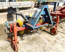 Bartschi CM-6152 hoe brush tilt system, with manual steering.