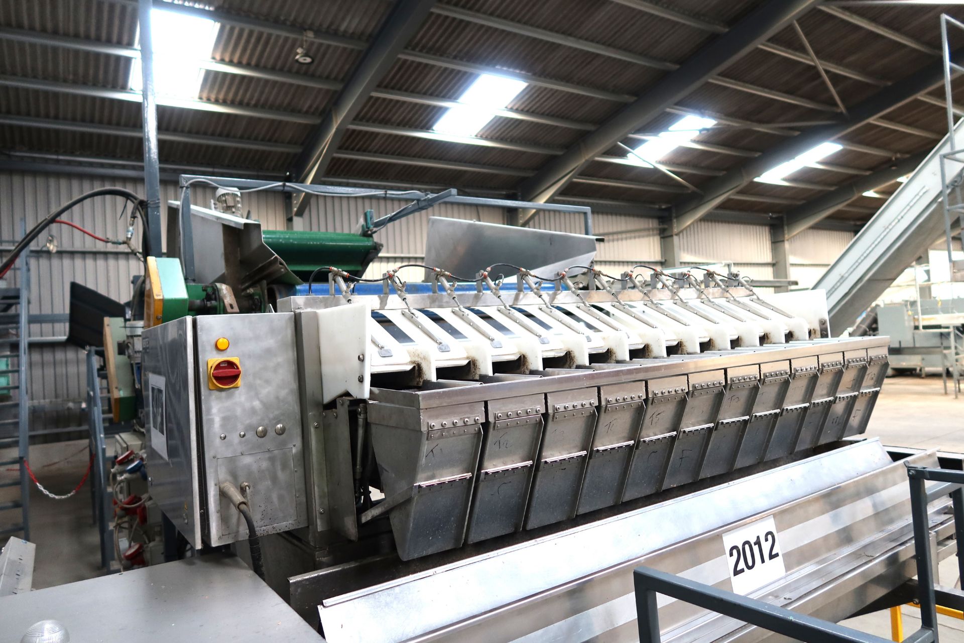 2016, Newtec DG 20 Series, 12 Head Multi Weigher, Type: 2012 DG, No: 11922. This lot is subject to - Image 2 of 4