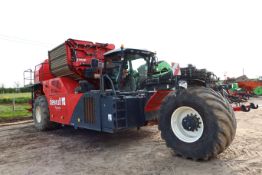 Dewulf RA3060 Harvester, Scania Diesel Engine, Twin Hedgehog, Auto Height Control, Track Drive or
