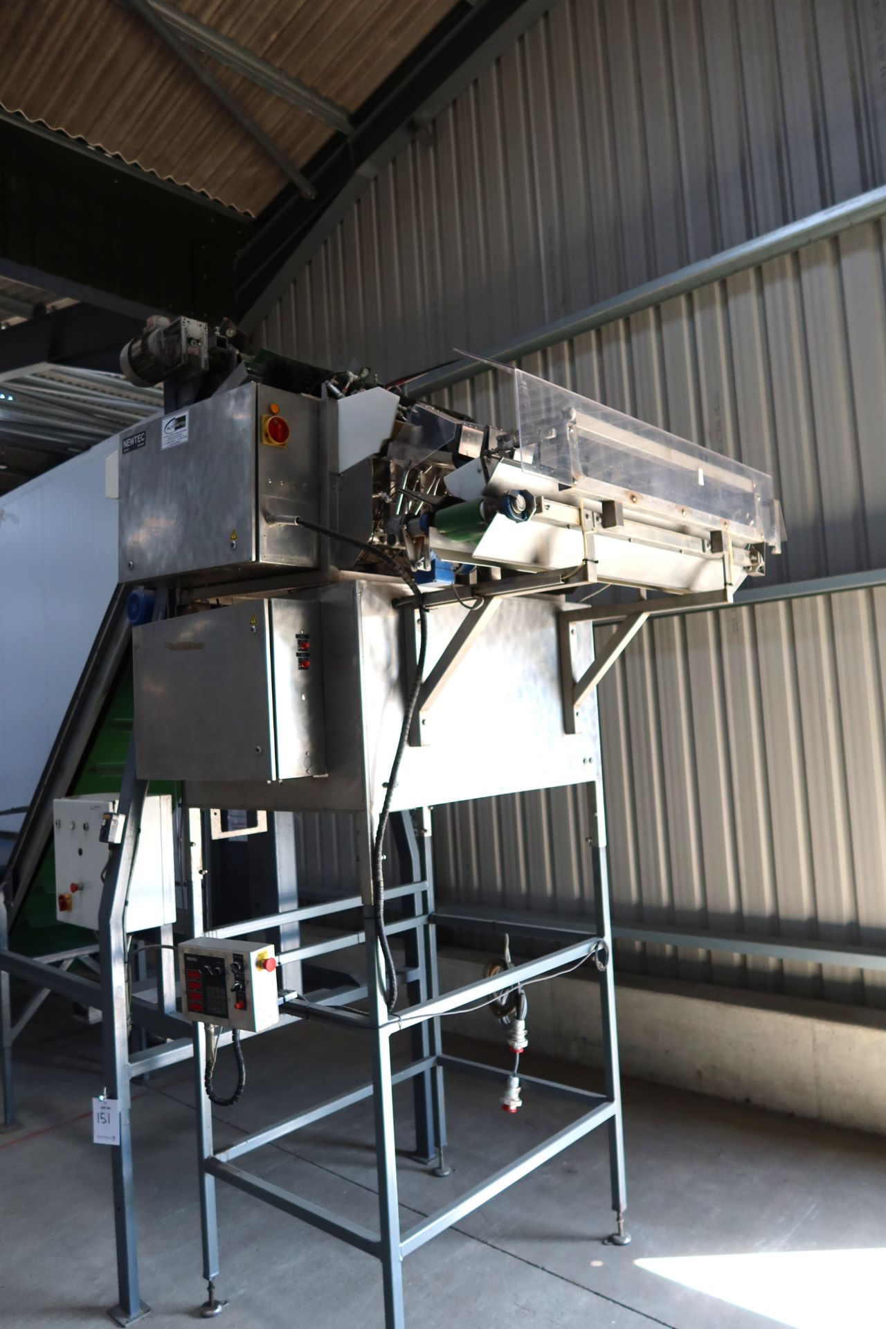 2008, Newtec s/steel system weigher, Type: 2009A, metal framed elevated cleated conveyor 0.53m - Image 5 of 6