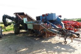 2007, Asa-Lift Root Crop F011048 Harvester, Model: TRS 170DF, 2 x HV46 200 litre tanks, side loading