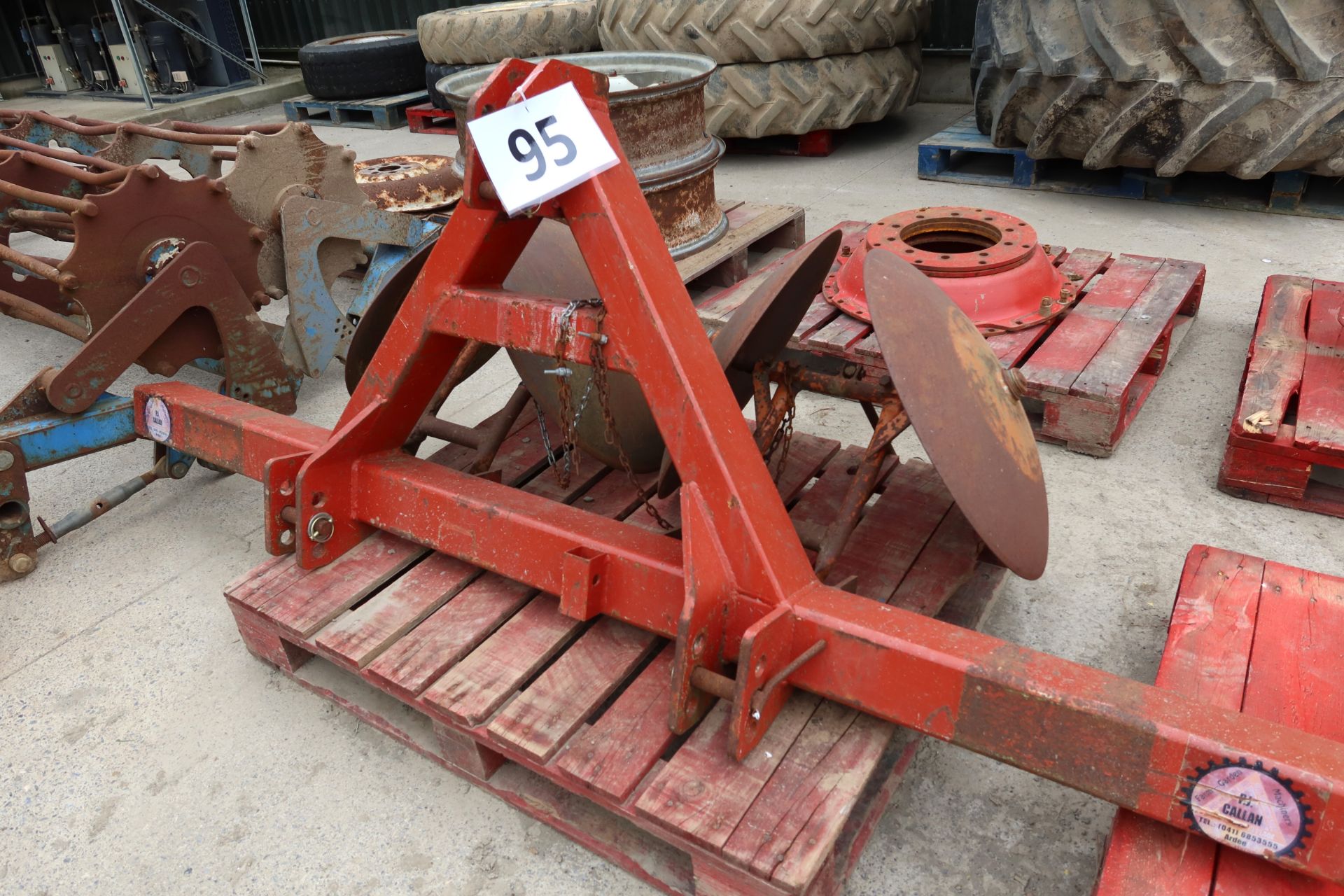 Metal disc hoeing ridger / cultivator, 3 point linkage.