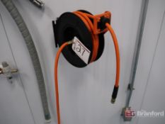 Giraffe Air Hose Reel
