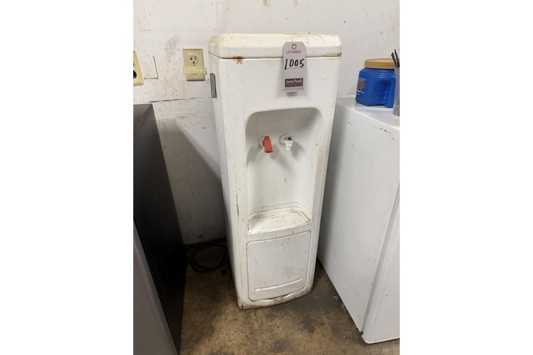 2-SPIGOT ELEC. WATER DISPENSER