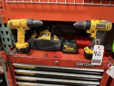(2) DEWALT 3/8" CORDLESS DRILLS W/ CHARGER & CASE