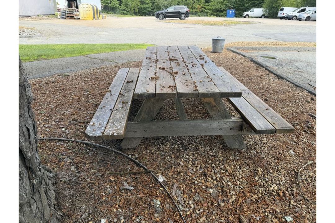 6' WOOD PICNIC TABLES