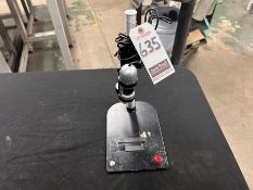 DINO-LITE DIG. MICROSCOPE W/ STAND