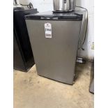 HAIER 1D UNDERCOUNTER REFRIG./FREEZER