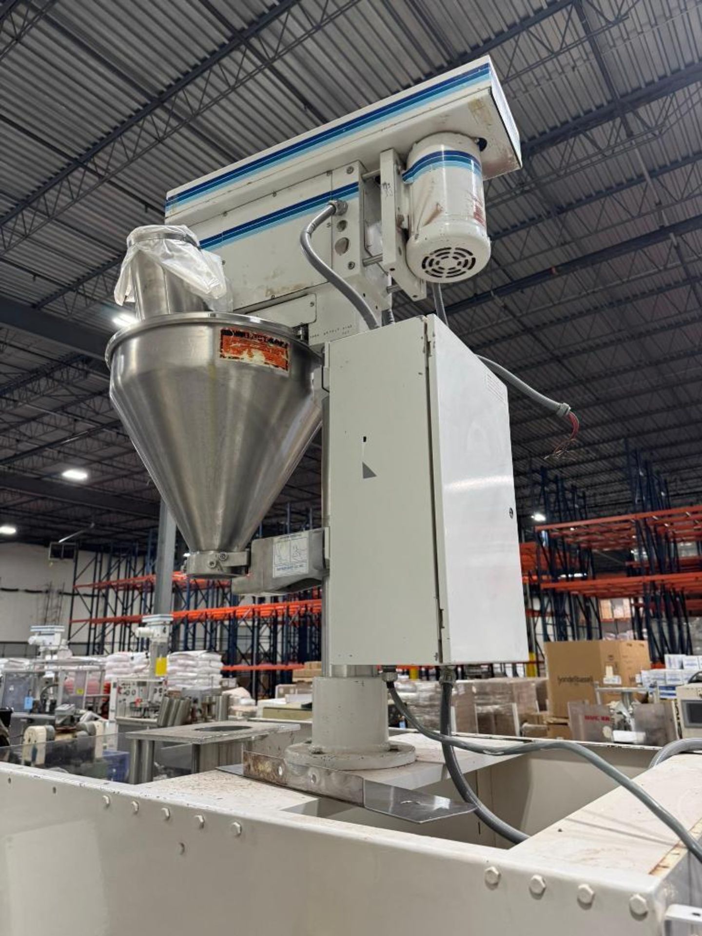 Mable Form Hopper KeyPak Vertical Form Fill and Seal Machine. With Mateer Filler, Hopper ...