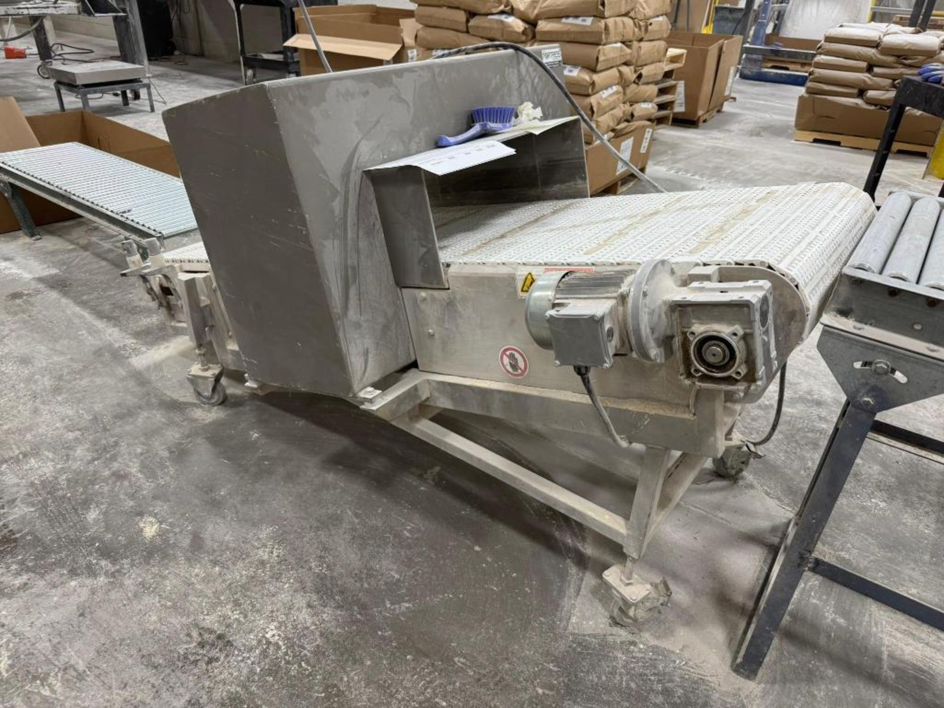 Fortress Phantom Conveyor Mounted Portable Metal Detector, Model C-V84X24BSA, Serial# CVF-4983, Year - Image 4 of 10