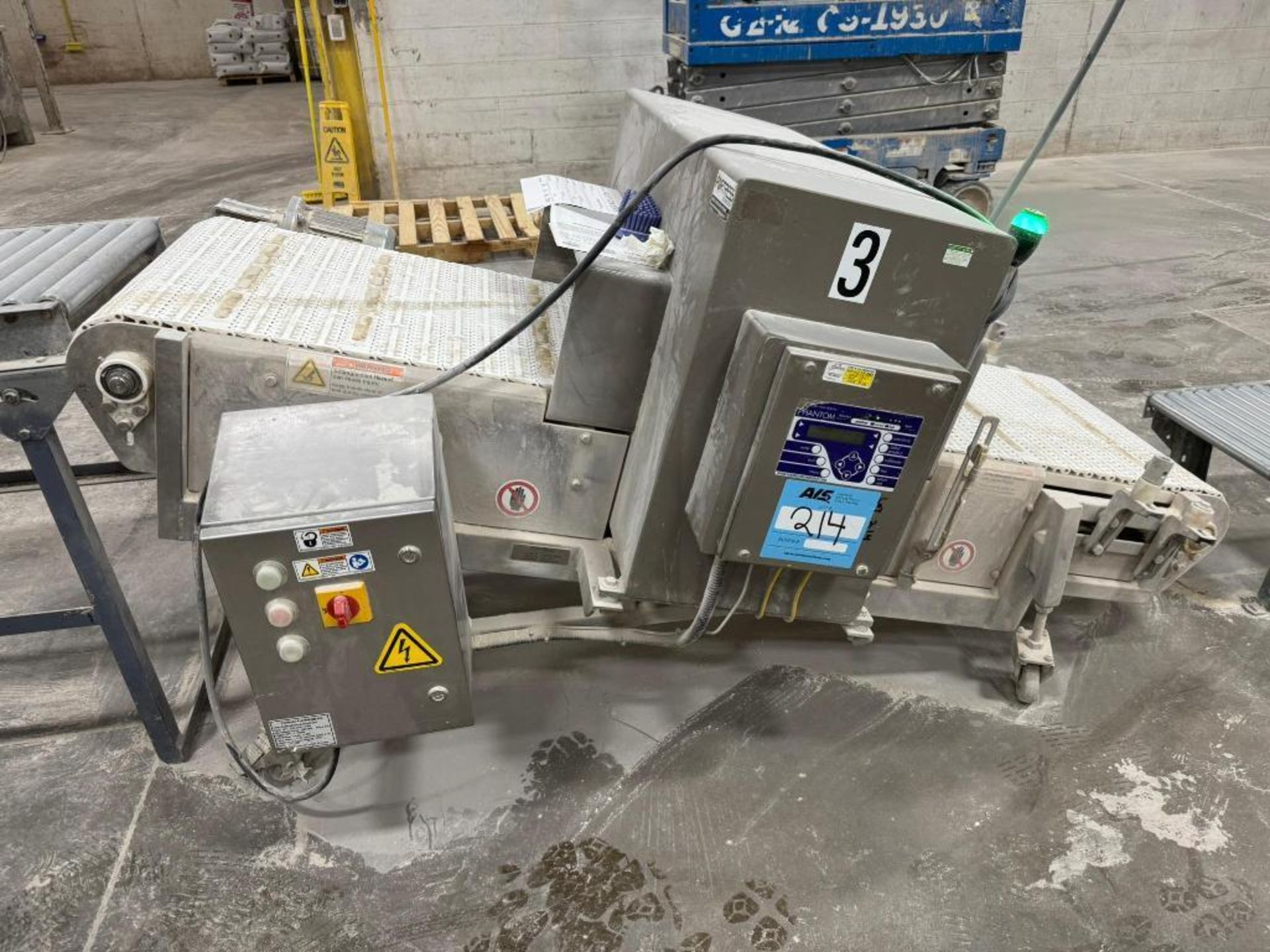 Fortress Phantom Conveyor Mounted Portable Metal Detector, Model C-V84X24BSA, Serial# CVF-4983, Year