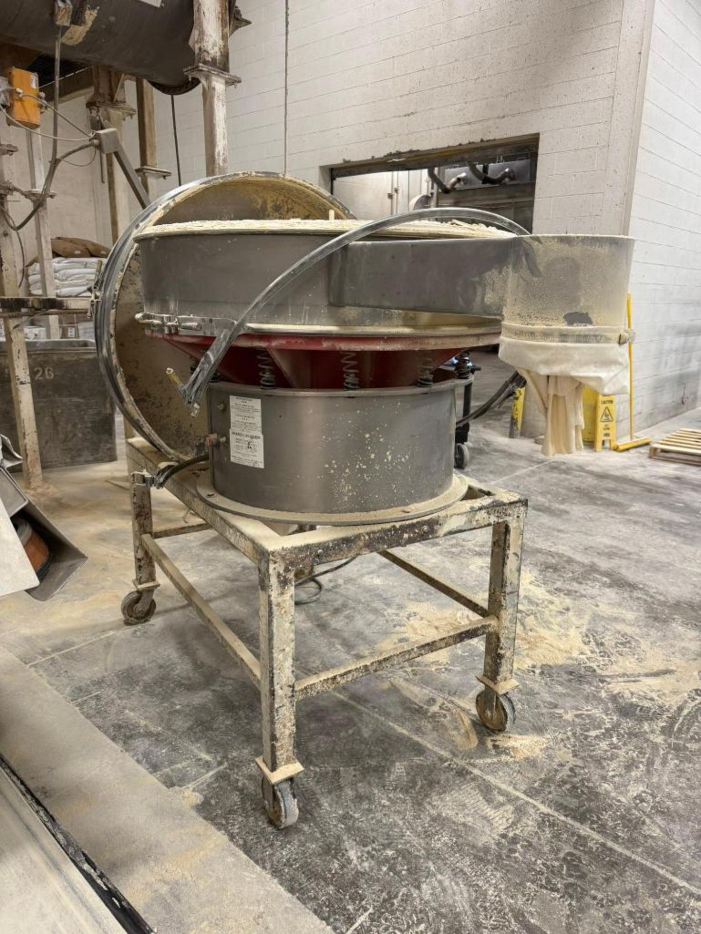 Thermal Engineering Approximate 48" Diameter Stainless Steel Single Deck Vibratory Screener, Model S - Image 4 of 8