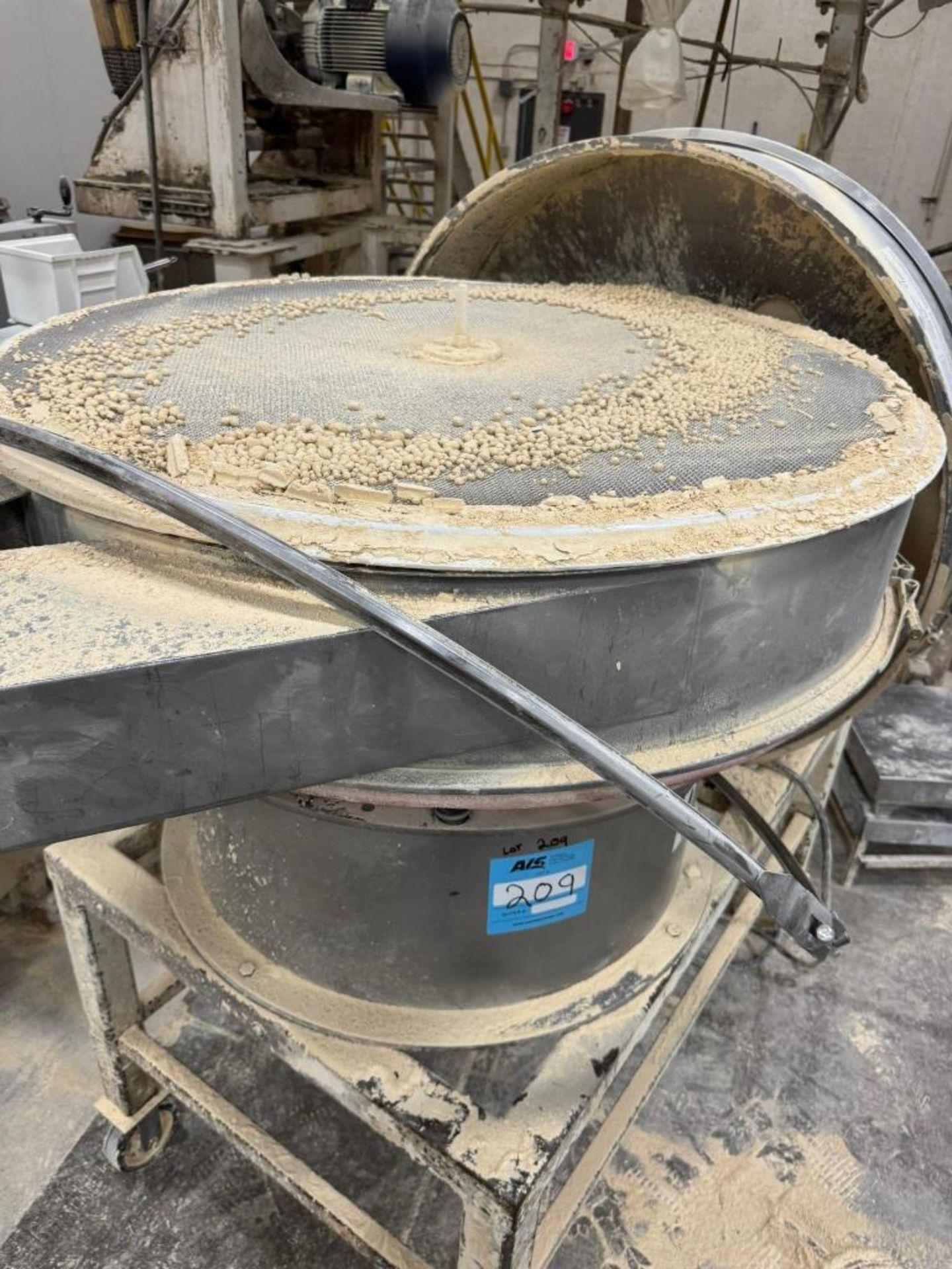 Thermal Engineering Approximate 48" Diameter Stainless Steel Single Deck Vibratory Screener, Model S - Image 6 of 8