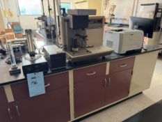 Lot consisting of: Restek Combi Filter, TA TGA 2950 Thermogravimetri analyzer with heat exchanger &