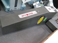 Microflat 18" x 6" x 3 Master Square (SOLD AS-IS - NO WARRANTY)