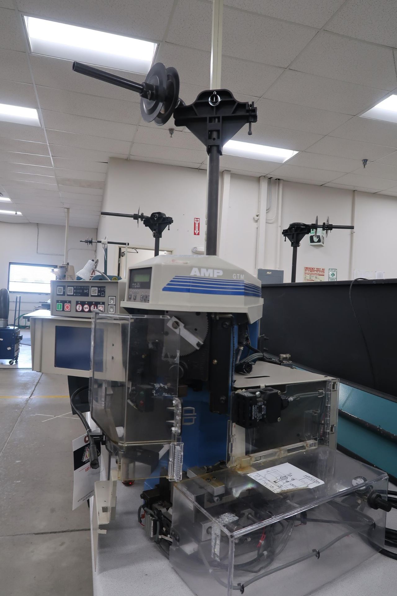 2004 AMP O-Lectric Mod. G Terminating Crimping Machine Digital Control s/n 523482 (SOLD AS-IS - NO - Image 2 of 15