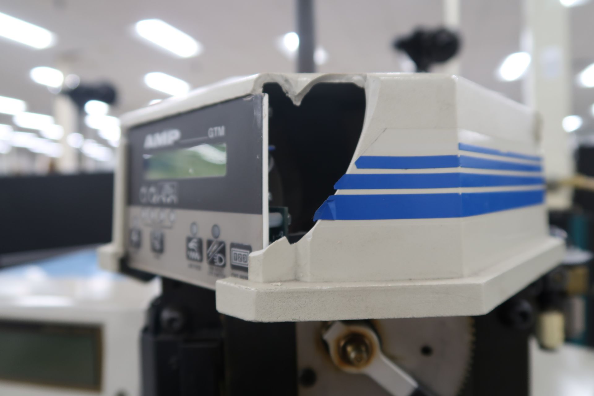 AMP O-Lectric Mod. G Terminating Crimping Machine Digital Control s/n 402090 (SOLD AS-IS - NO - Image 14 of 16