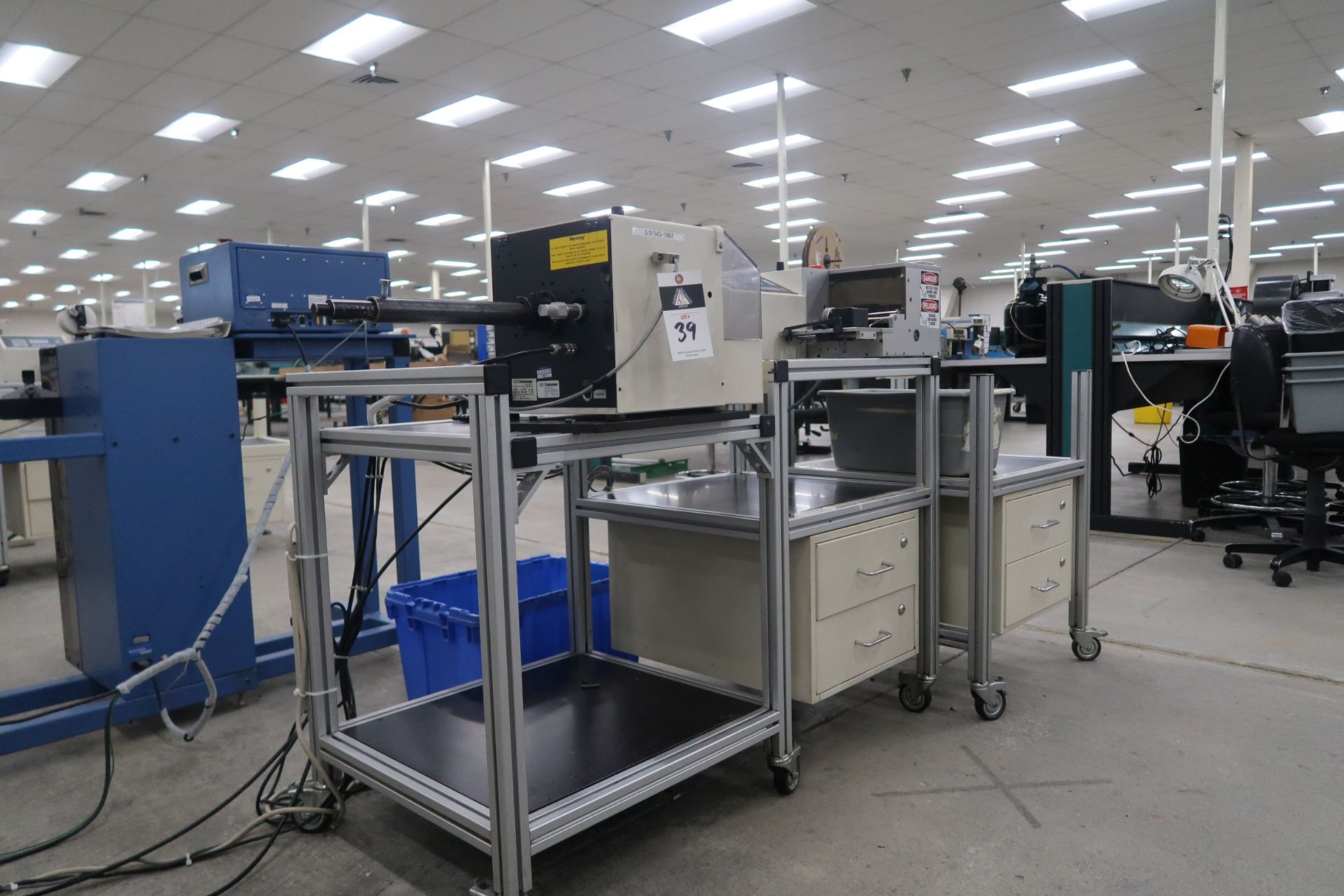 Schleuiger Universal Automatic Cutter Mod. OC3950 Schleuiger Jacket striping Machine Mod. 8300 - Image 3 of 26