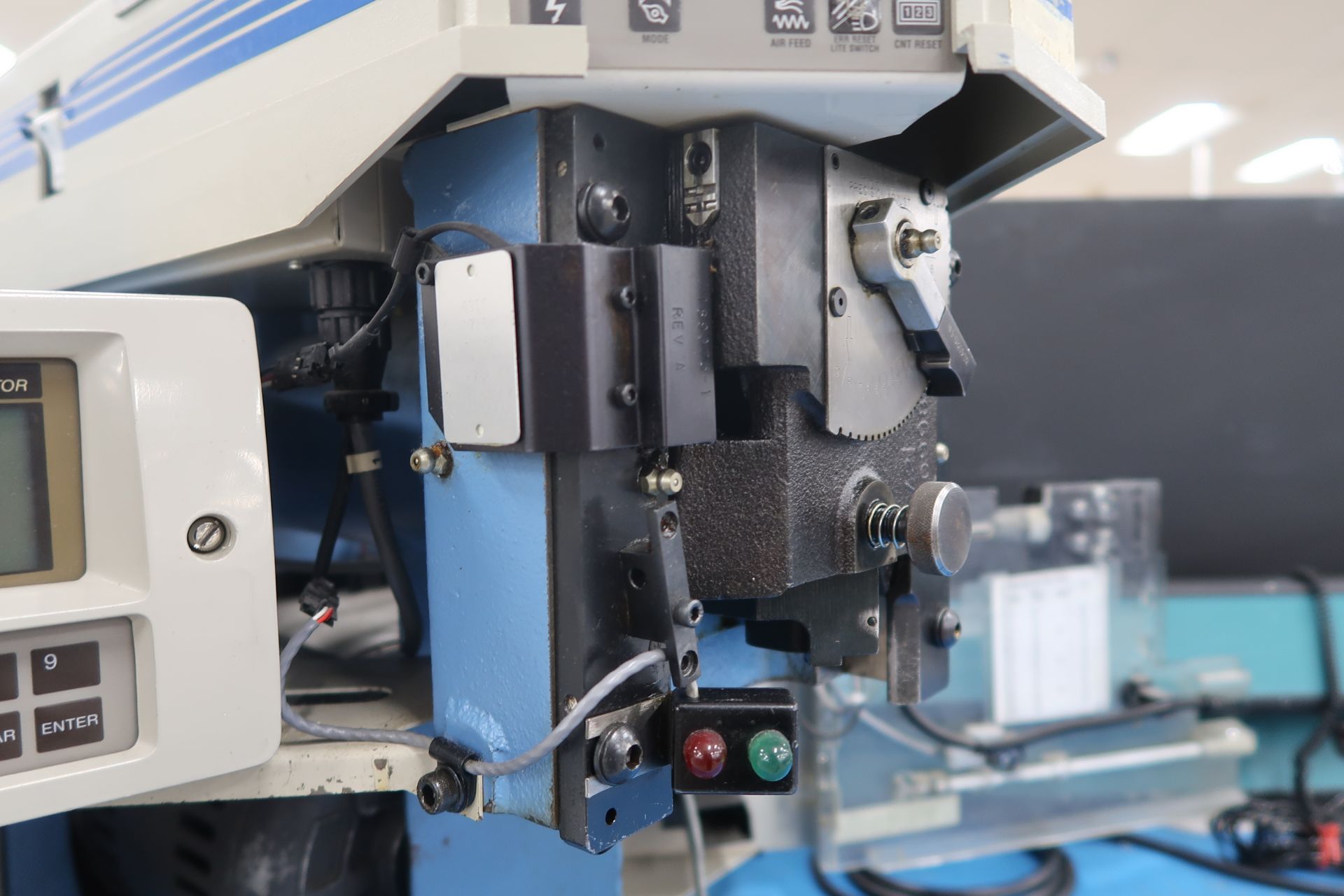 AMP O-Lectric Mod. G Terminating Crimping Machine Digital Control s/n 402243 (SOLD AS-IS - NO - Image 7 of 15