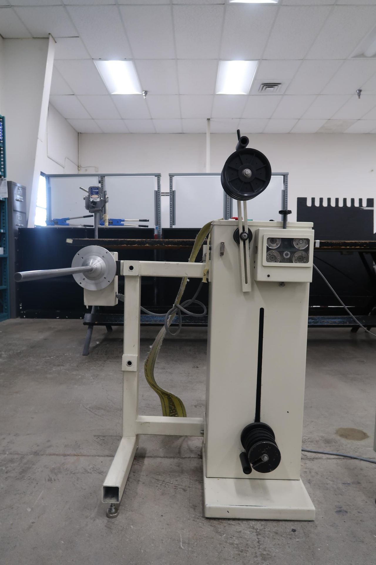 Schleuiger 9500 Power Strip w/Wire Stacke and Schleuiger PreFeeder 2000 Coil Drive (SOLD AS-IS - - Image 14 of 29