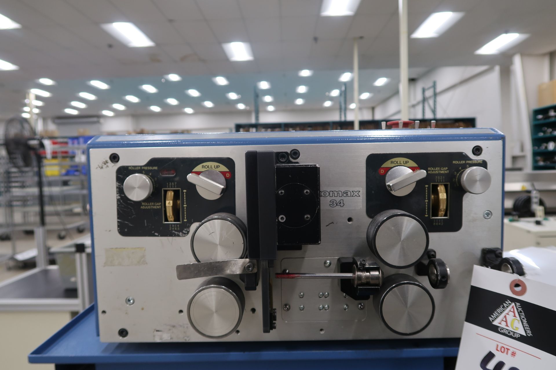 Komax 34 Wire Cut and Strip Machine S/s/n 31084 Komax 125R Feeder (SOLD AS-IS - NO WARRANTY) - Image 4 of 13