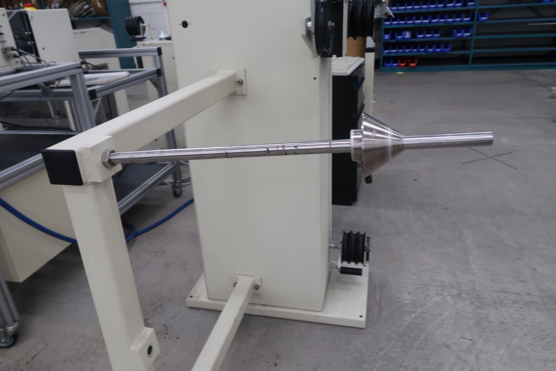 Schleuiger 9500 Power Strip w/Schleuiger PreFeeder 2200 Coil Drive (SOLD AS-IS - NO WARRANTY) - Image 20 of 23
