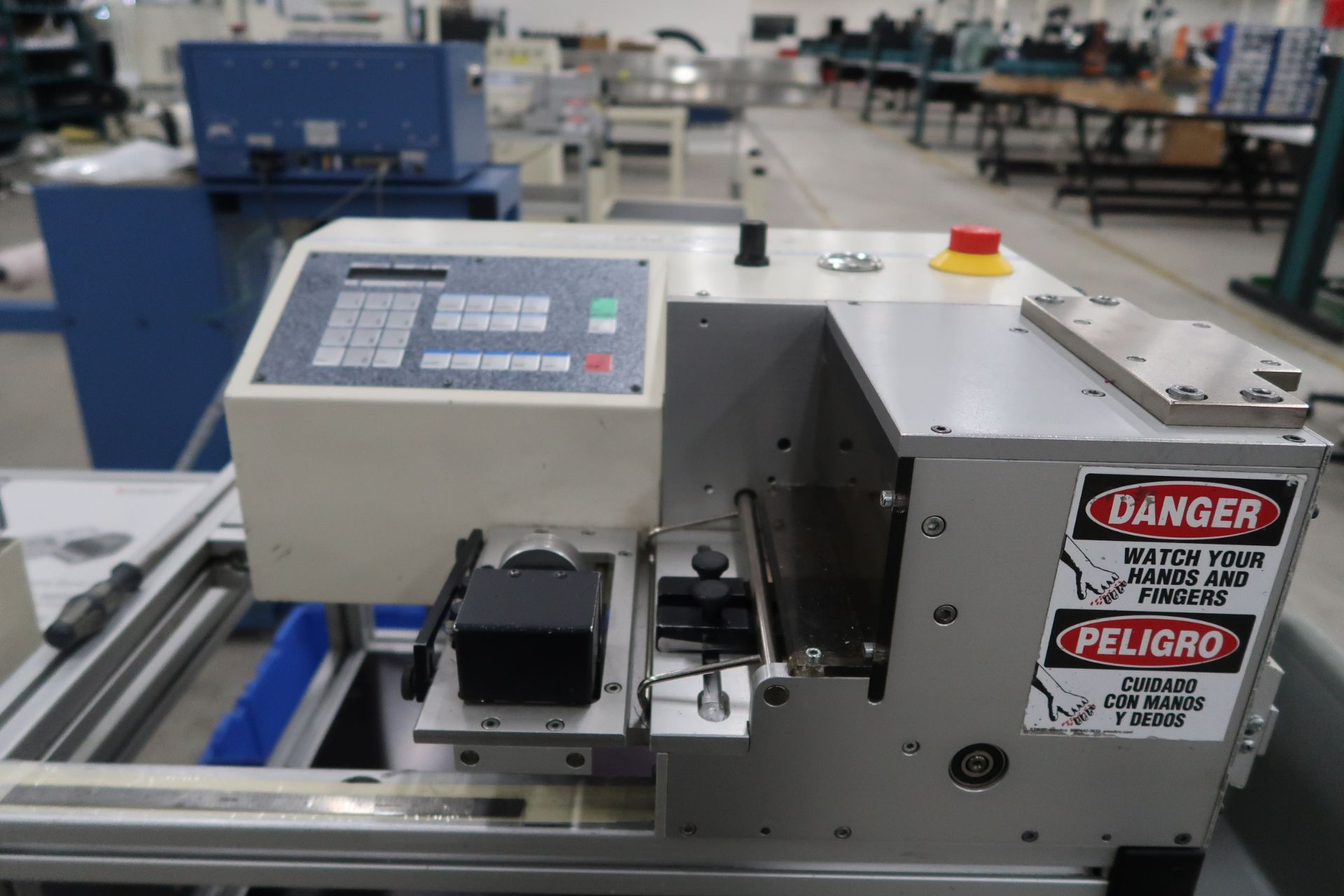 Schleuiger Universal Automatic Cutter Mod. OC3950 Schleuiger Jacket striping Machine Mod. 8300 - Image 4 of 26