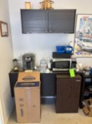 Kitchen Area - Mini Fridge, Microwave