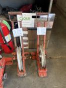 2 Rope and Wheel Hoists