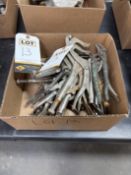 Lot of 18