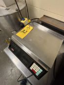 Berkel Mdl. 522 Digital Scale, Ser. #A0S-04021, 120 volts, 50/60 hz, 1 phase, 50 watts (Loading Fee: