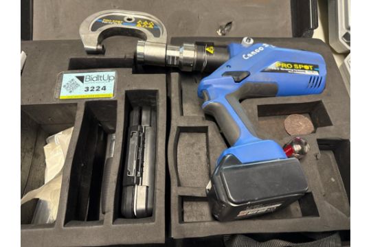 Pro Spot PR-5 Riveting System; With The Pro Spot PRR-CQ-55-85 Extended ...