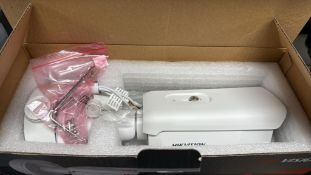 (3) Hikvision PCI-LB15F4SL 5MP Network Cameras